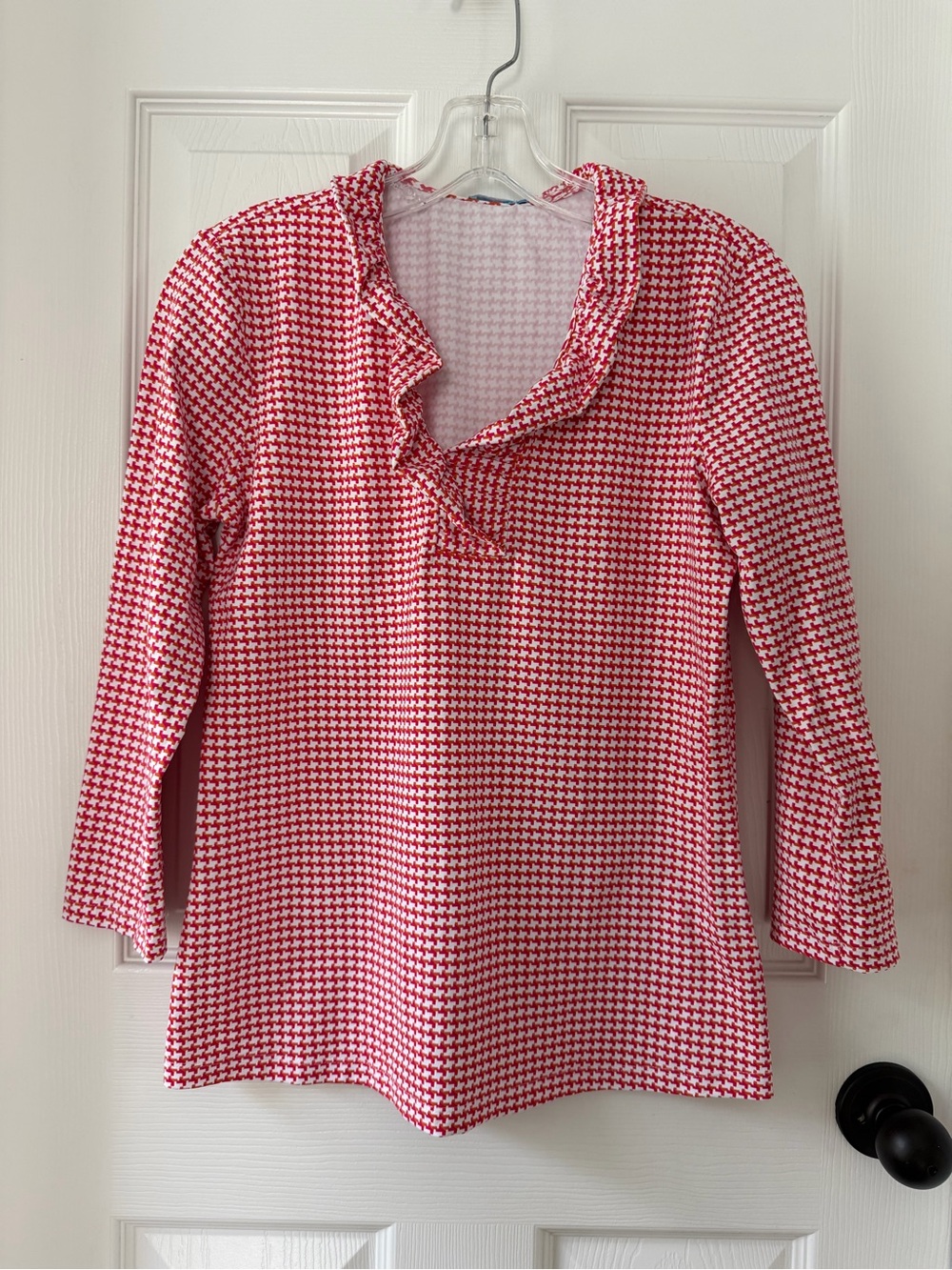 J. McLaughlin Durham Top - pink, orange, white w/ ruffle neckline Small